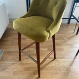 Bar stool