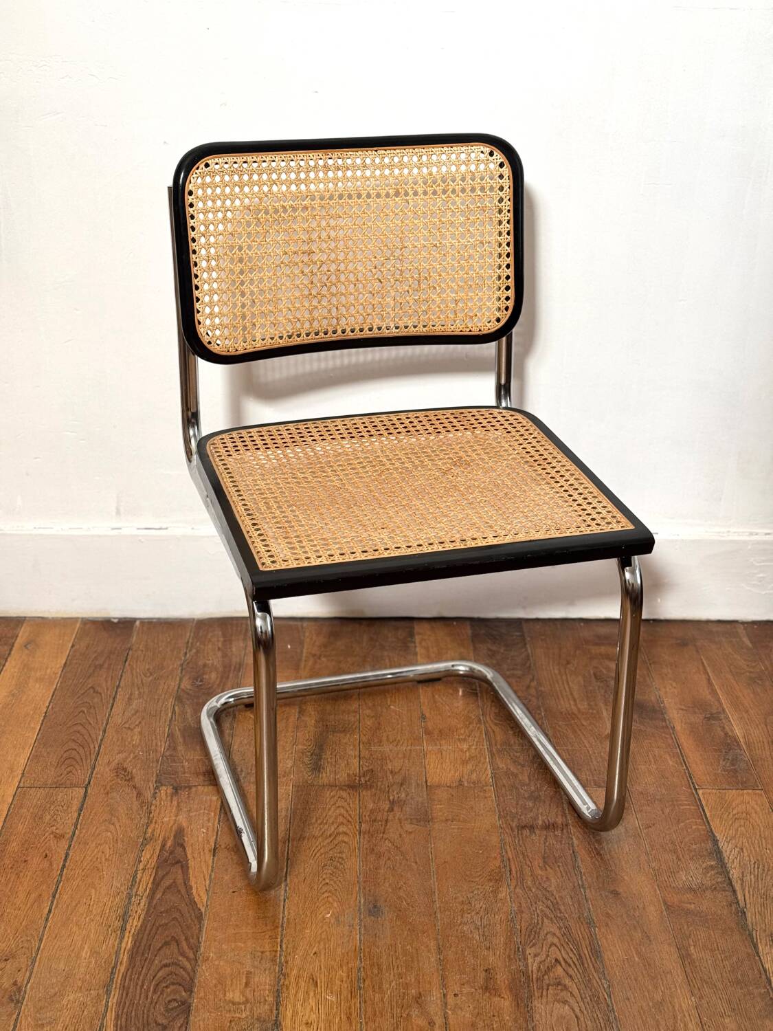 Marcel Breuer black chair B32 Cesca Made in Italy