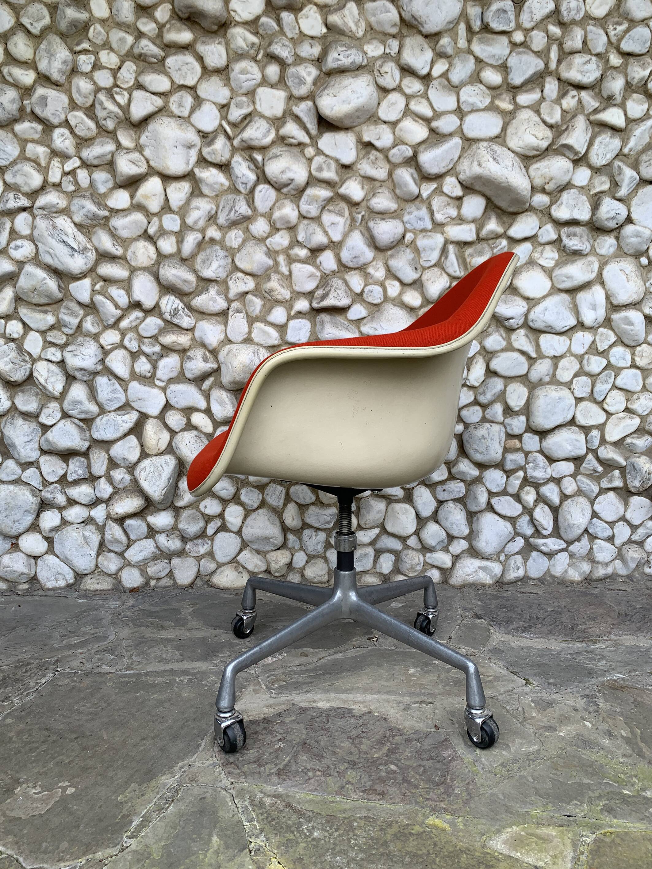 Eames PACC armchair on casters Herman Miller by Vitra 1970