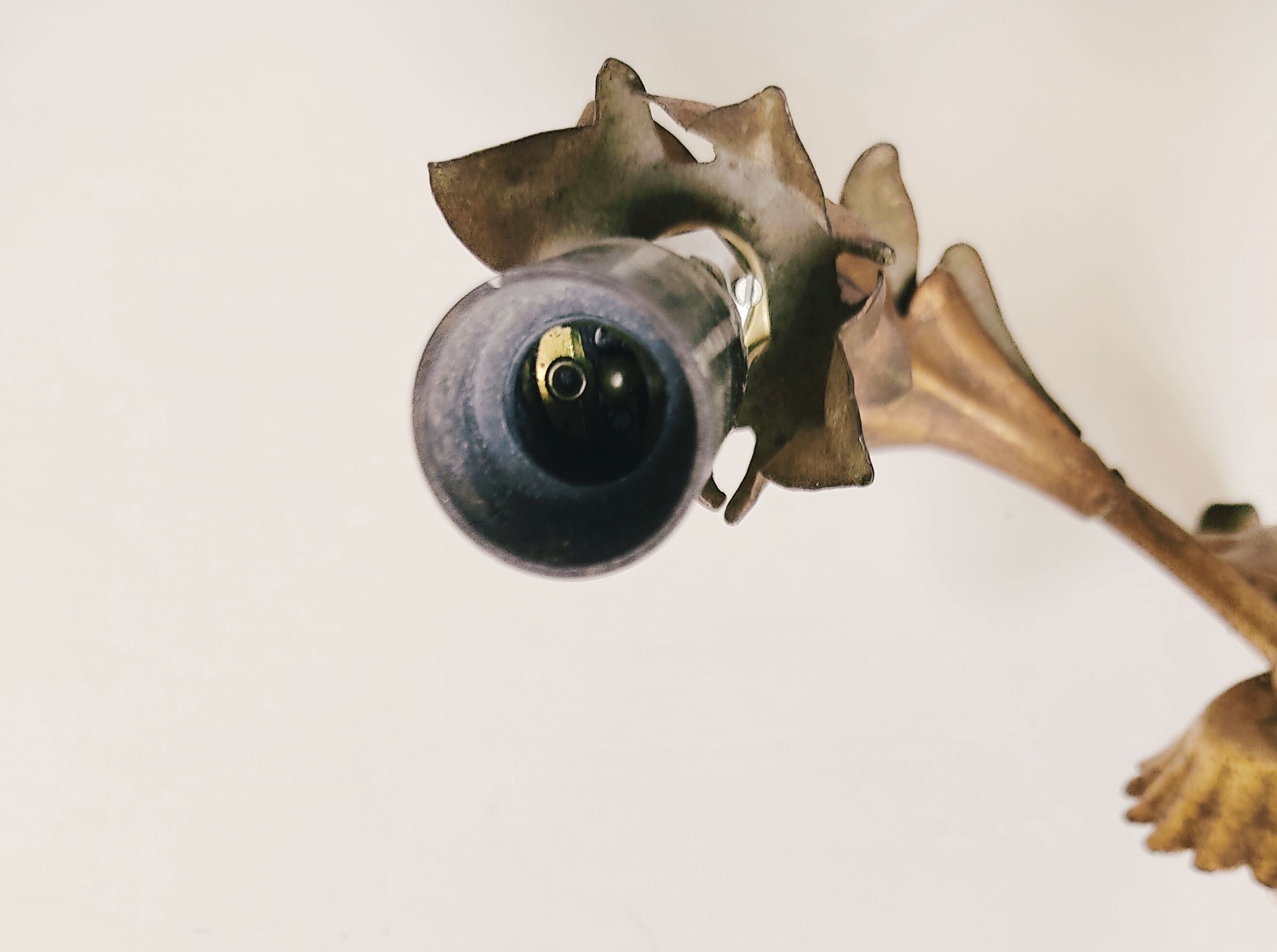 Golden Italian wall lamp