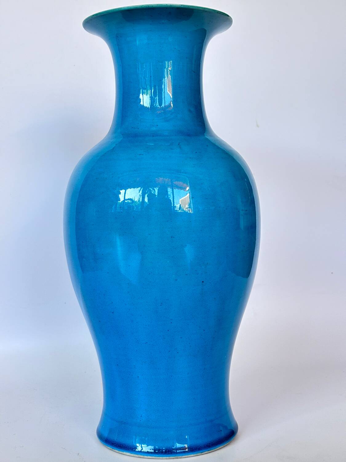 Large turquoise porcelain vase
