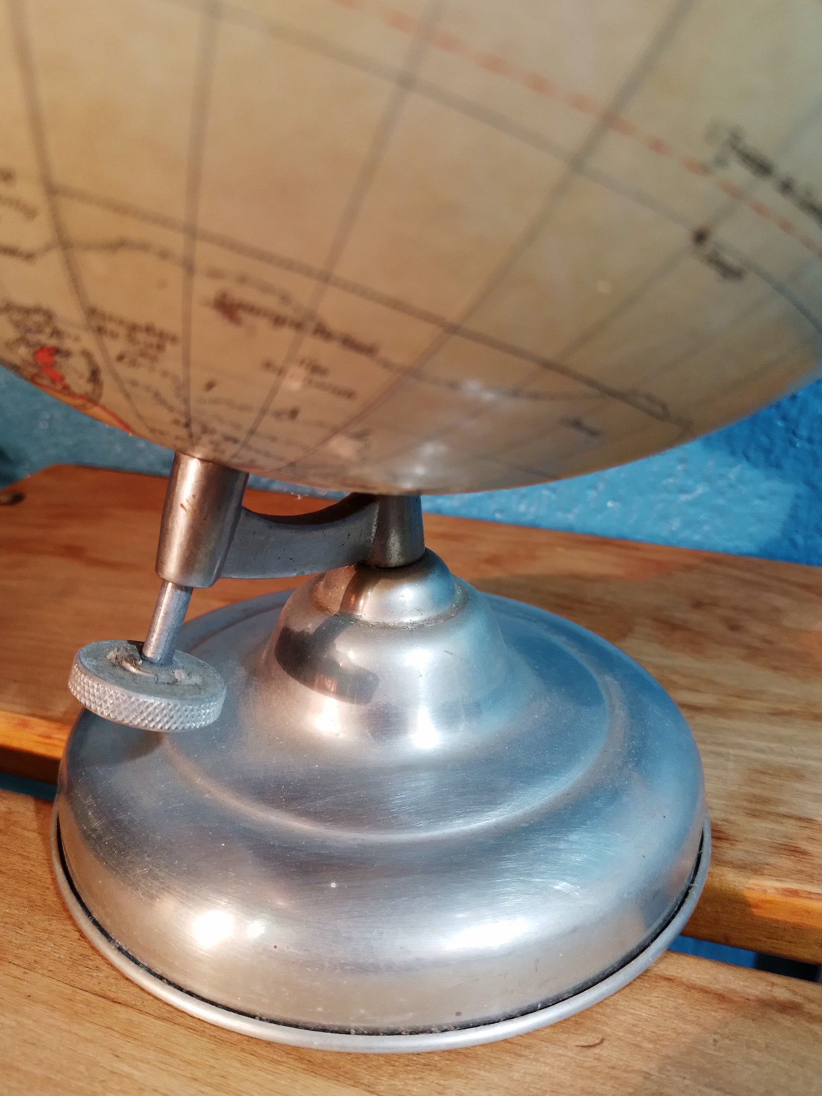 Terrestrial globe Taride 1950s