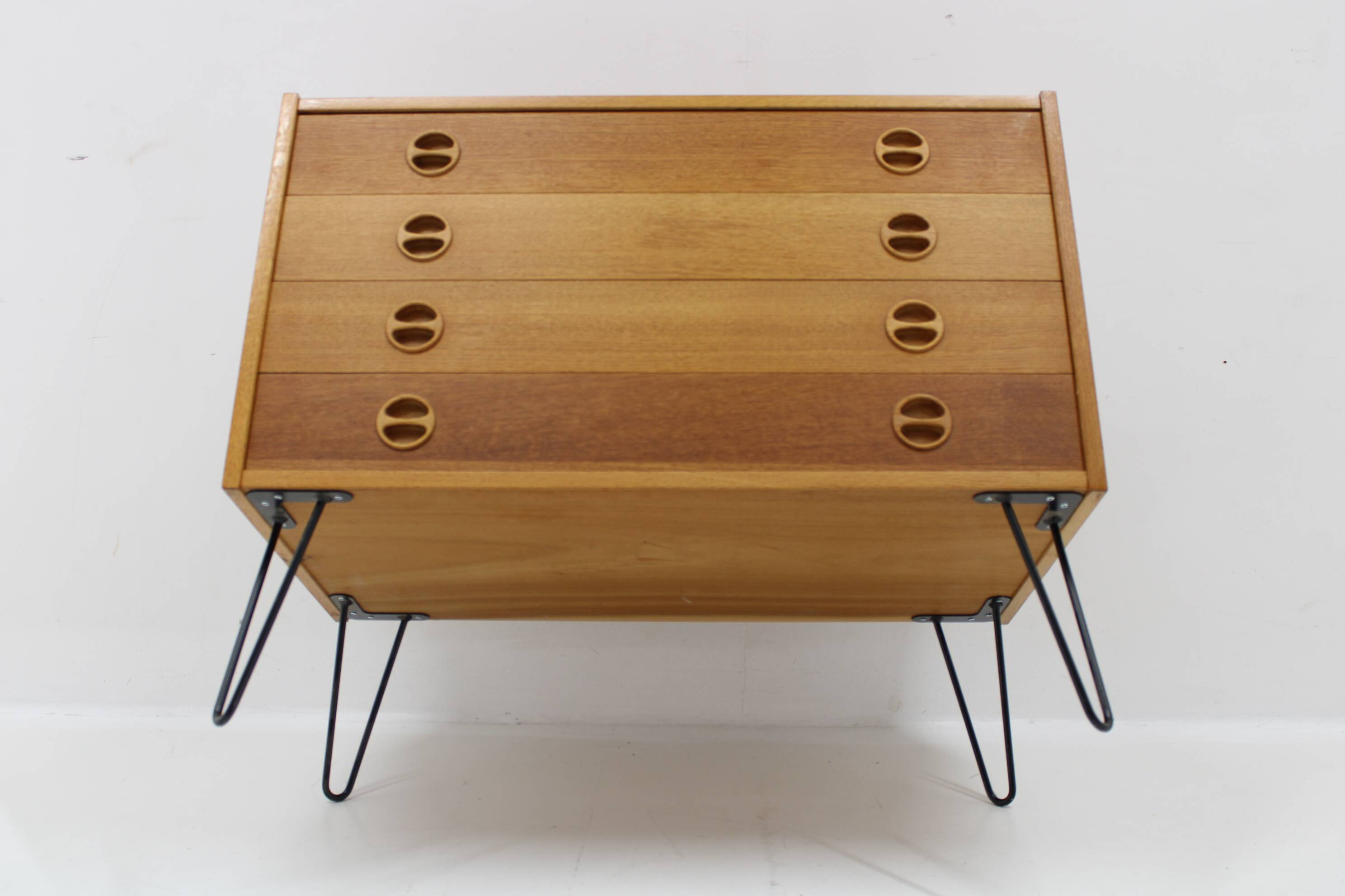 Commode à tiroirs en chêne recyclé des années 1960, Danemark