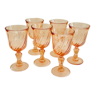 Set of 6 luminarc pink wine glasses
