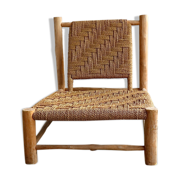 Low lounge chair in sisal rope and ash wood