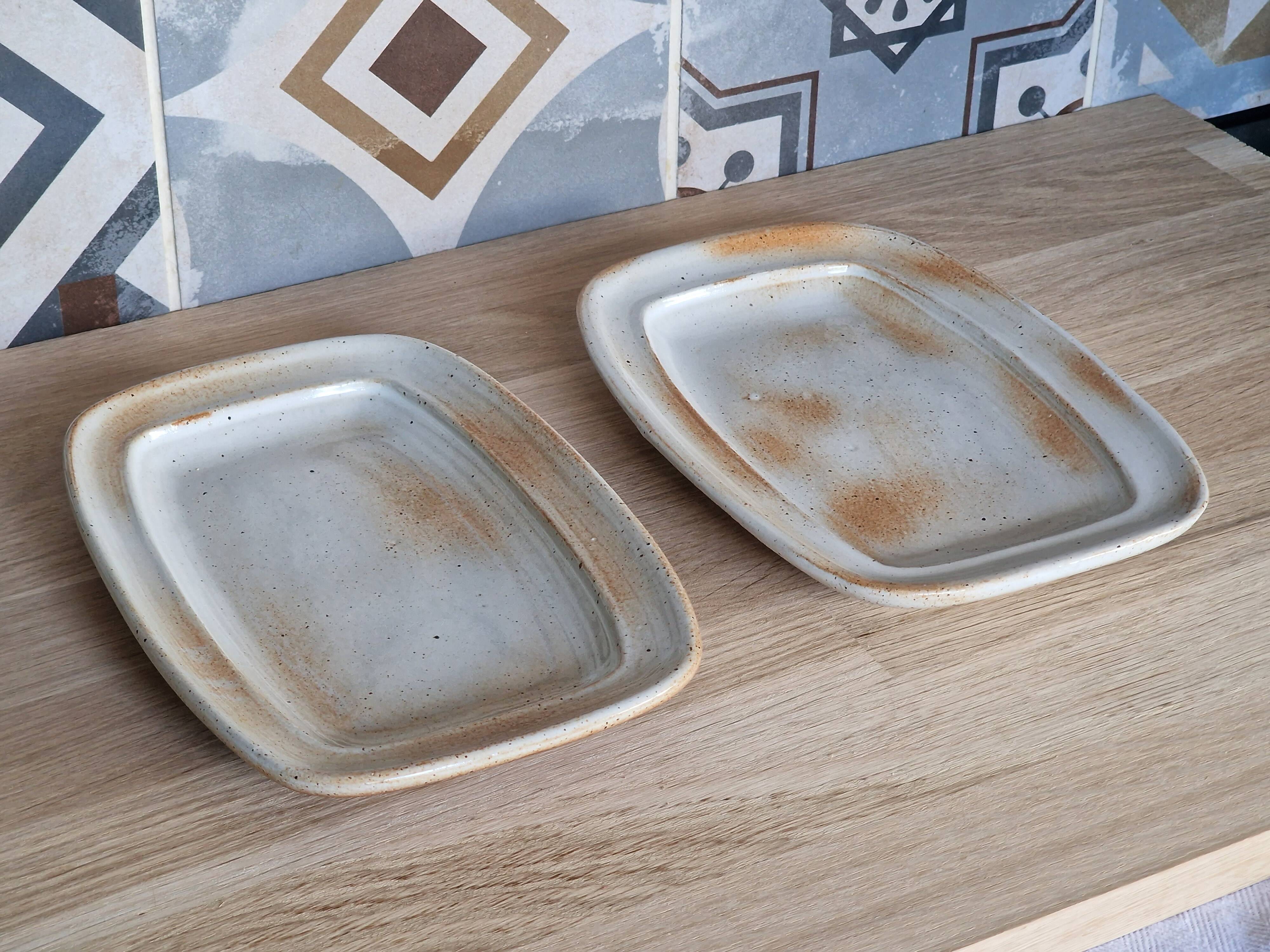 Complete table service in marsh stoneware, 92 pieces