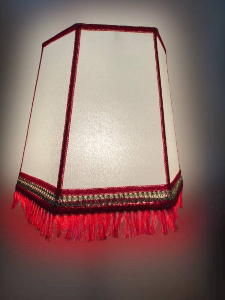 Lámpara de pie de hierro forjado, años 60