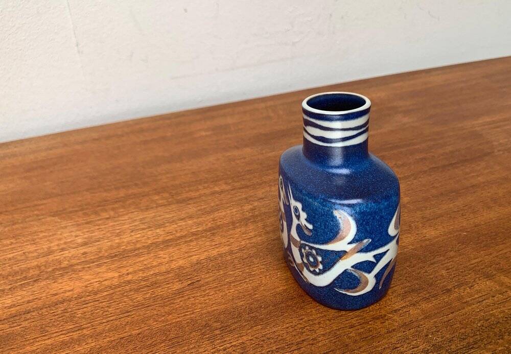 Danish mid-century porcelain vase from the Baca line with bird motif by Nils Thorsson for Aluminia Royal Copenhagen, 1960s.