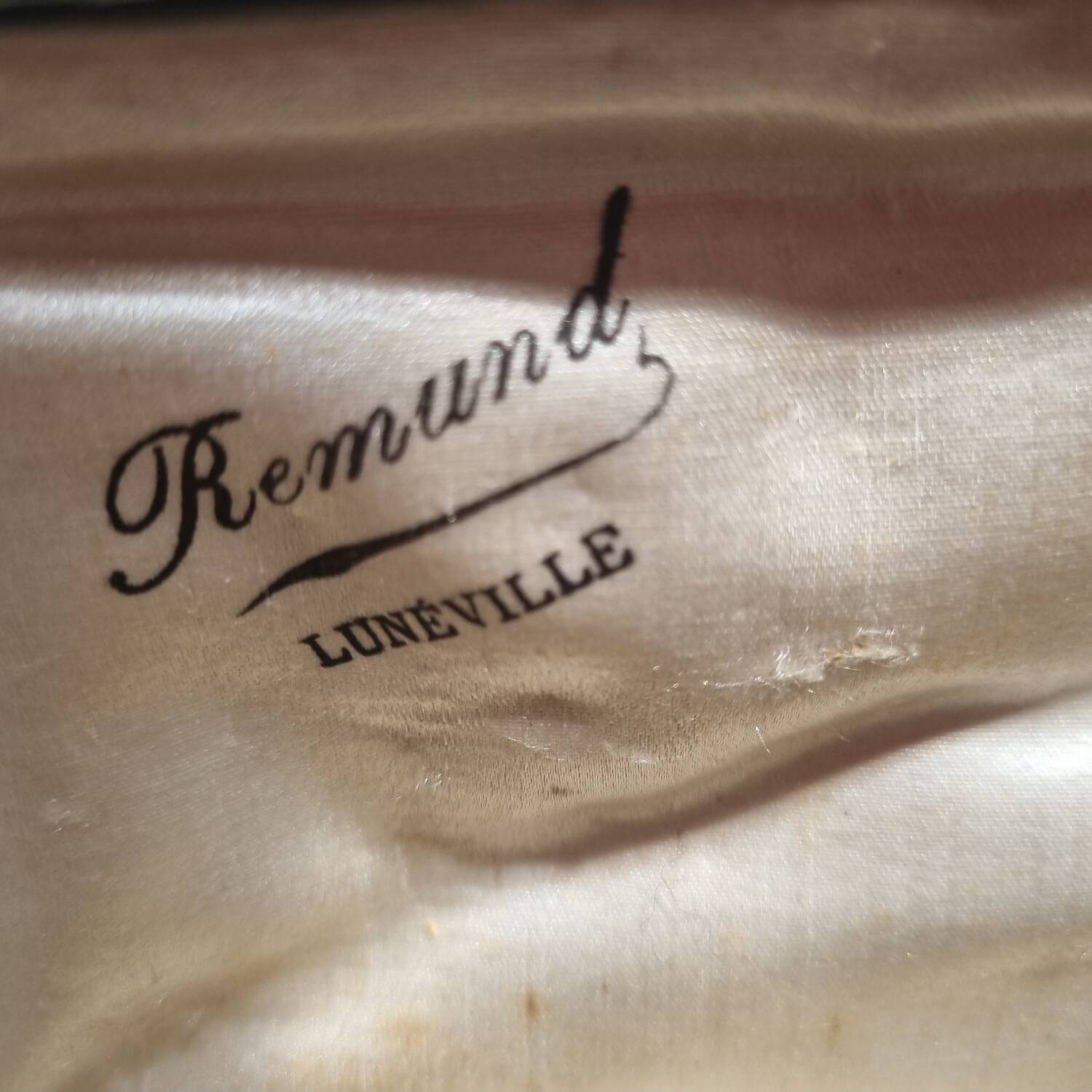 Solid silver meat cutlery