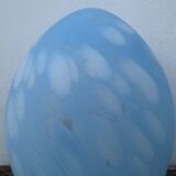 Lampe oeuf Domec en verre bleu et blanc, nuages, 1970