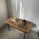 Table basse osier tressé et métal 1960