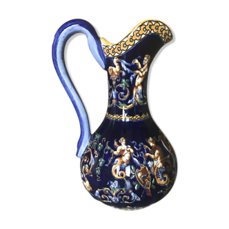 Gien France pitcher