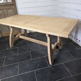 Guillerme and hambron oak table