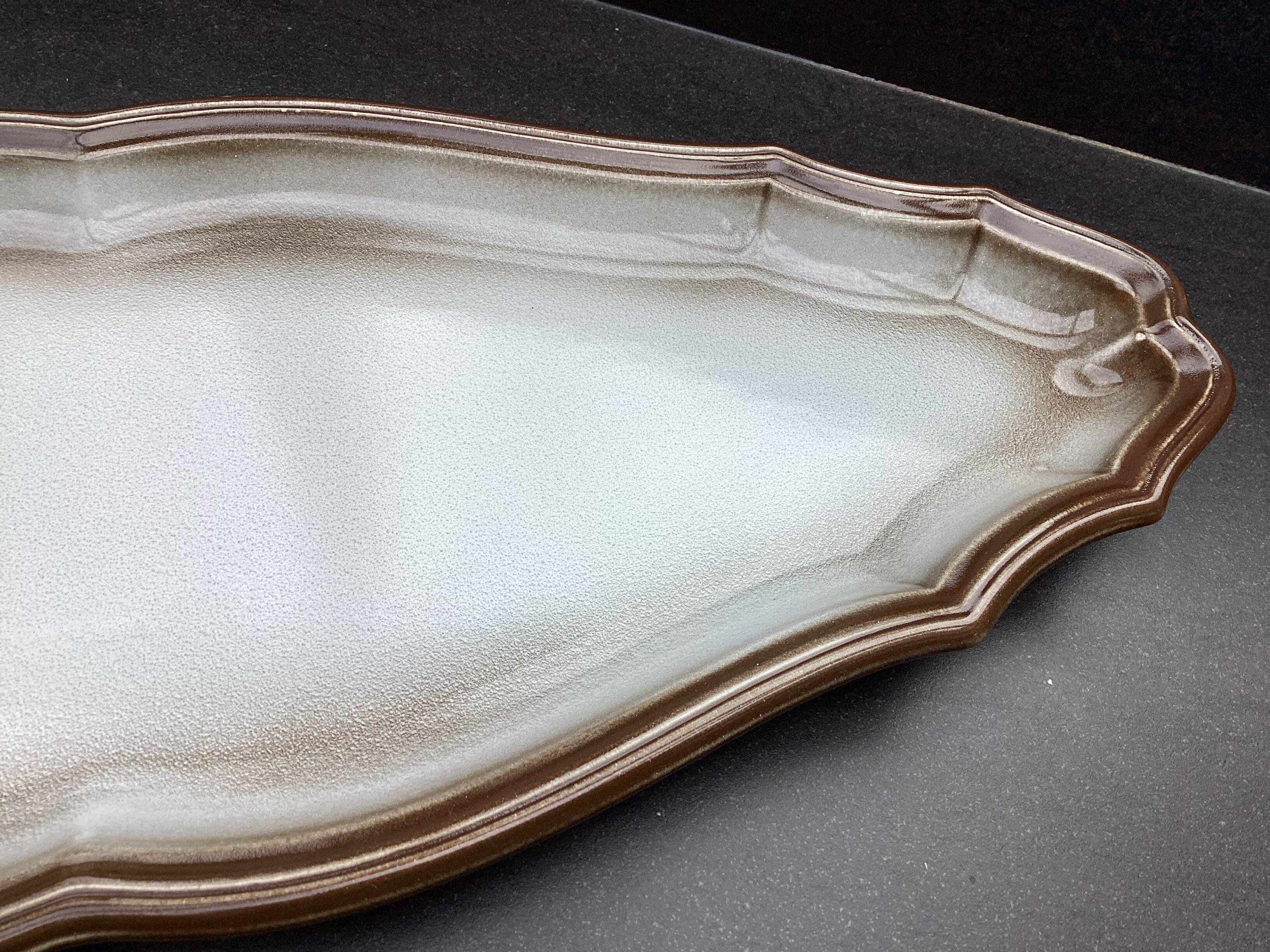 Salins earthenware fish dish