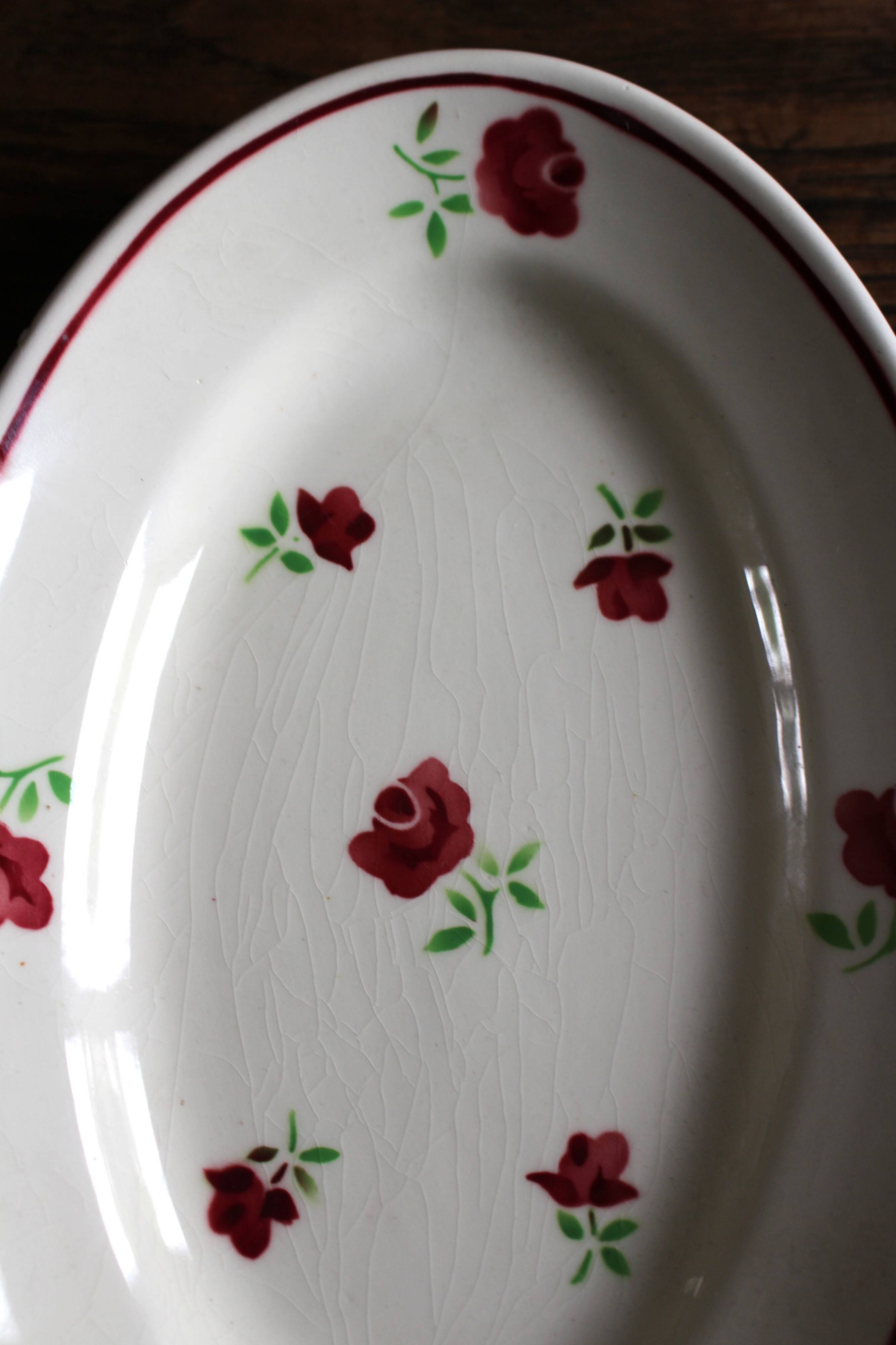 Ravier fleurs rouges Mireille Bandonviller Art Deco