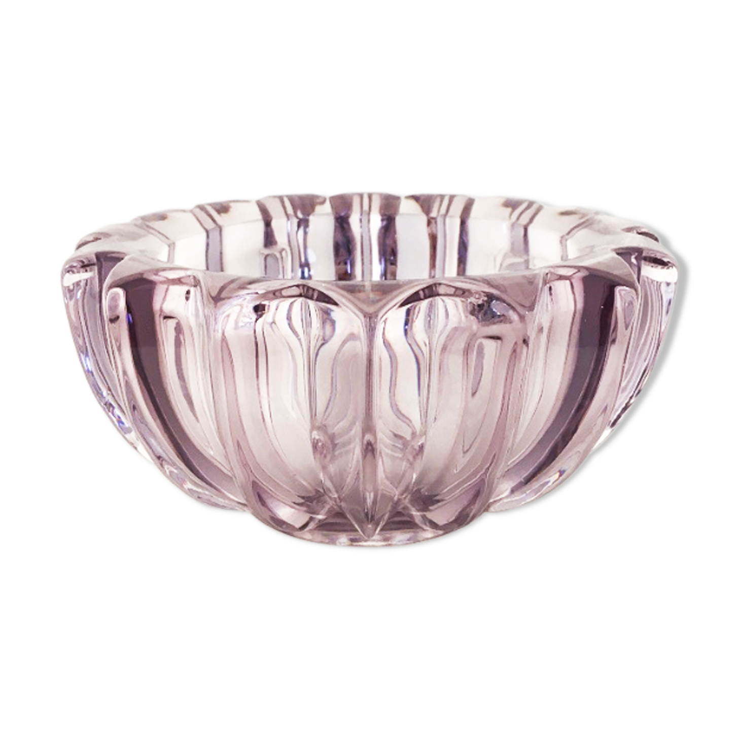 P. D'Avesn purple crystal cup