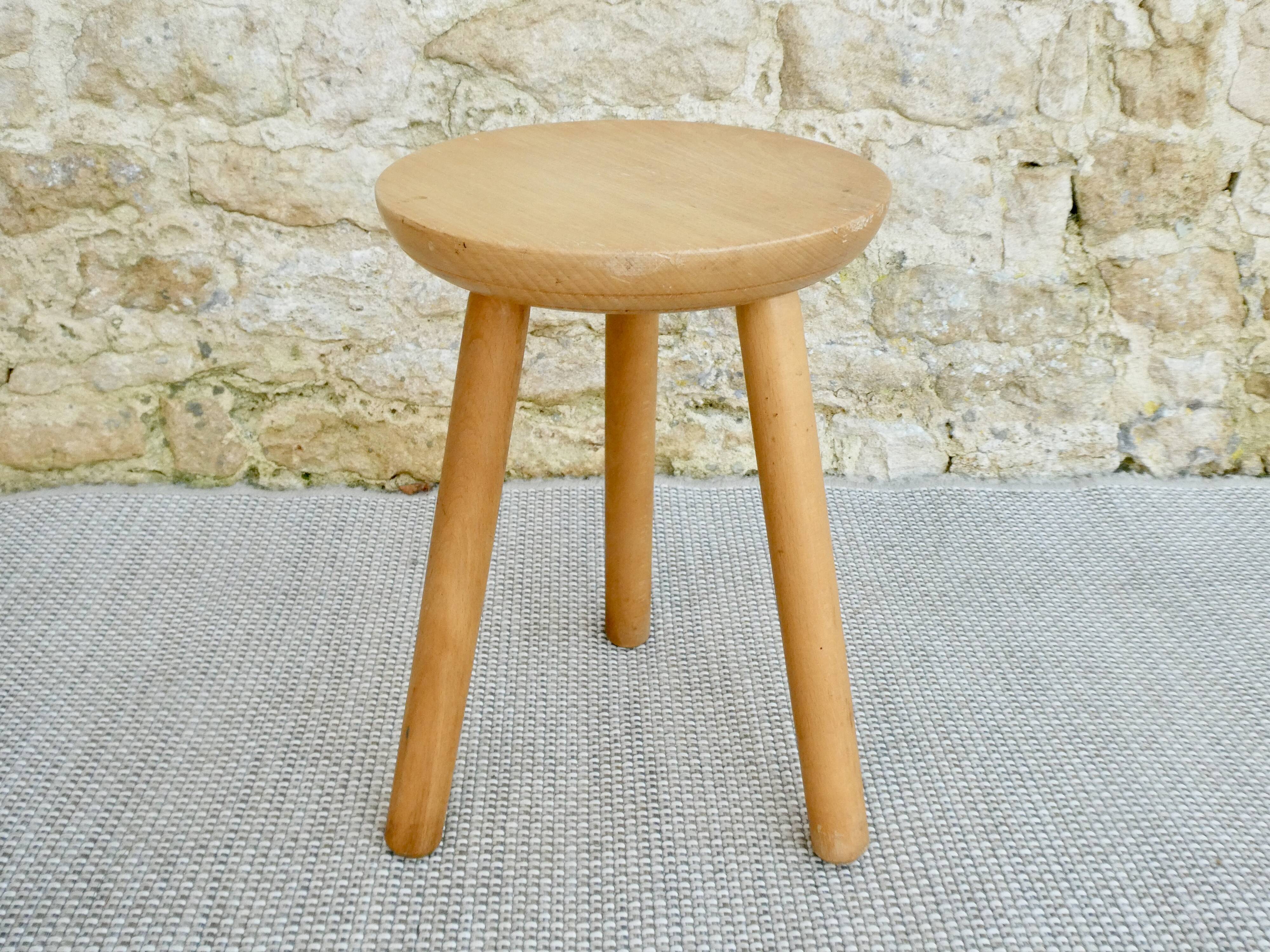 Tripod stool in light wood, 60s