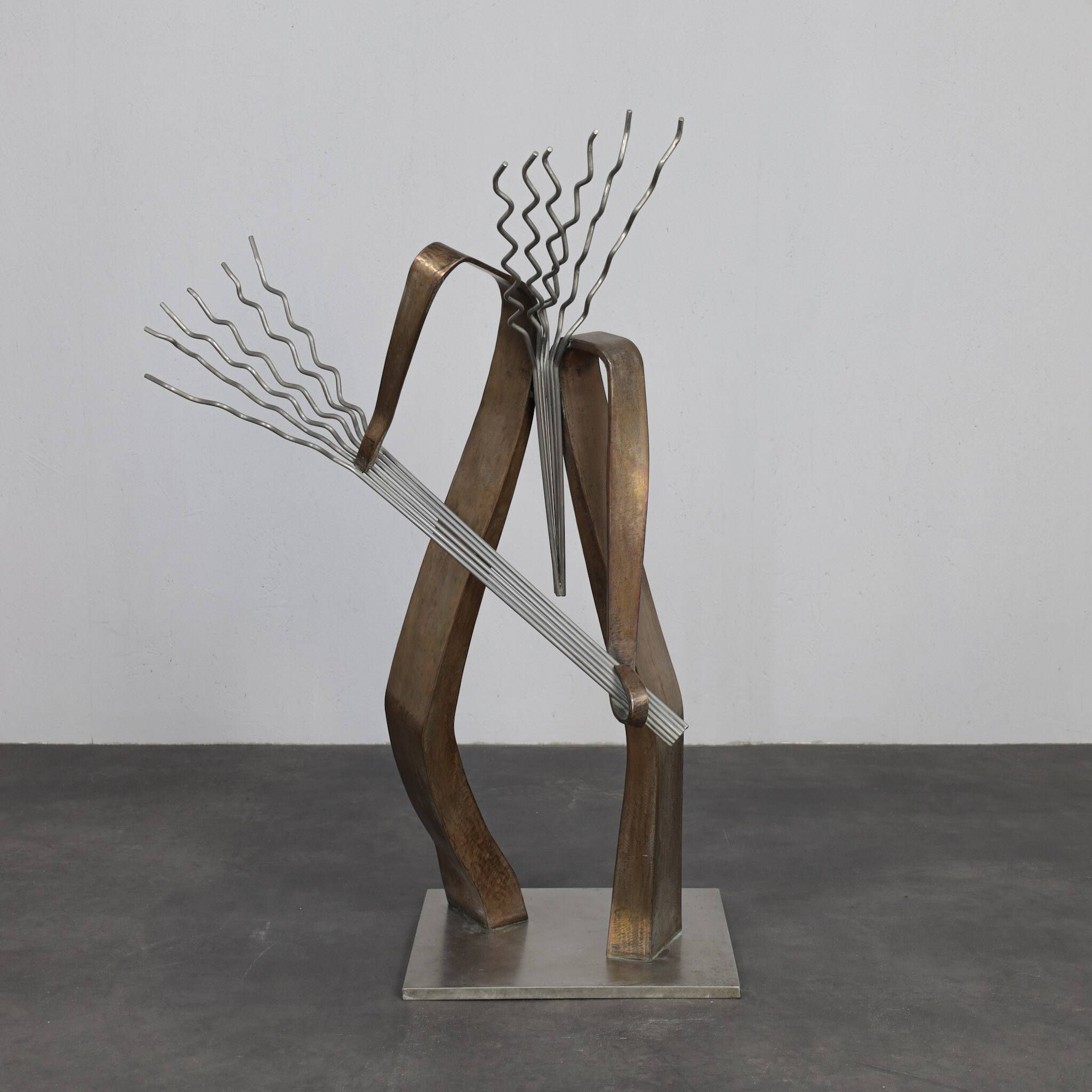 La sculpture abstraite "The Chord" (Het Akkoord) par André van der Linden