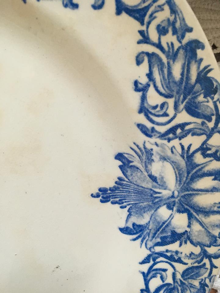 Composition of eight blue plates