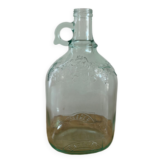 Glass decanter