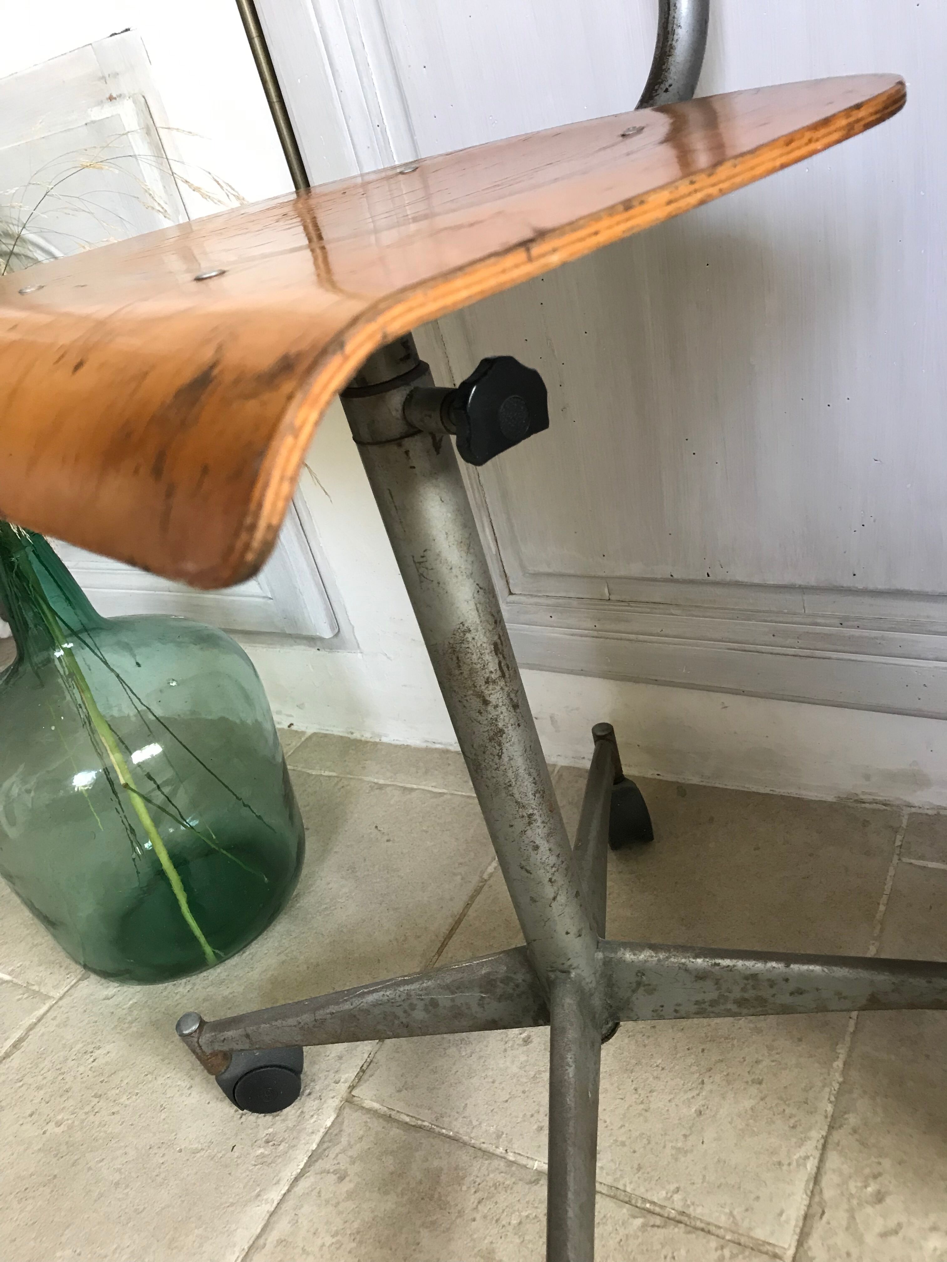 Vintage wheeled office chair