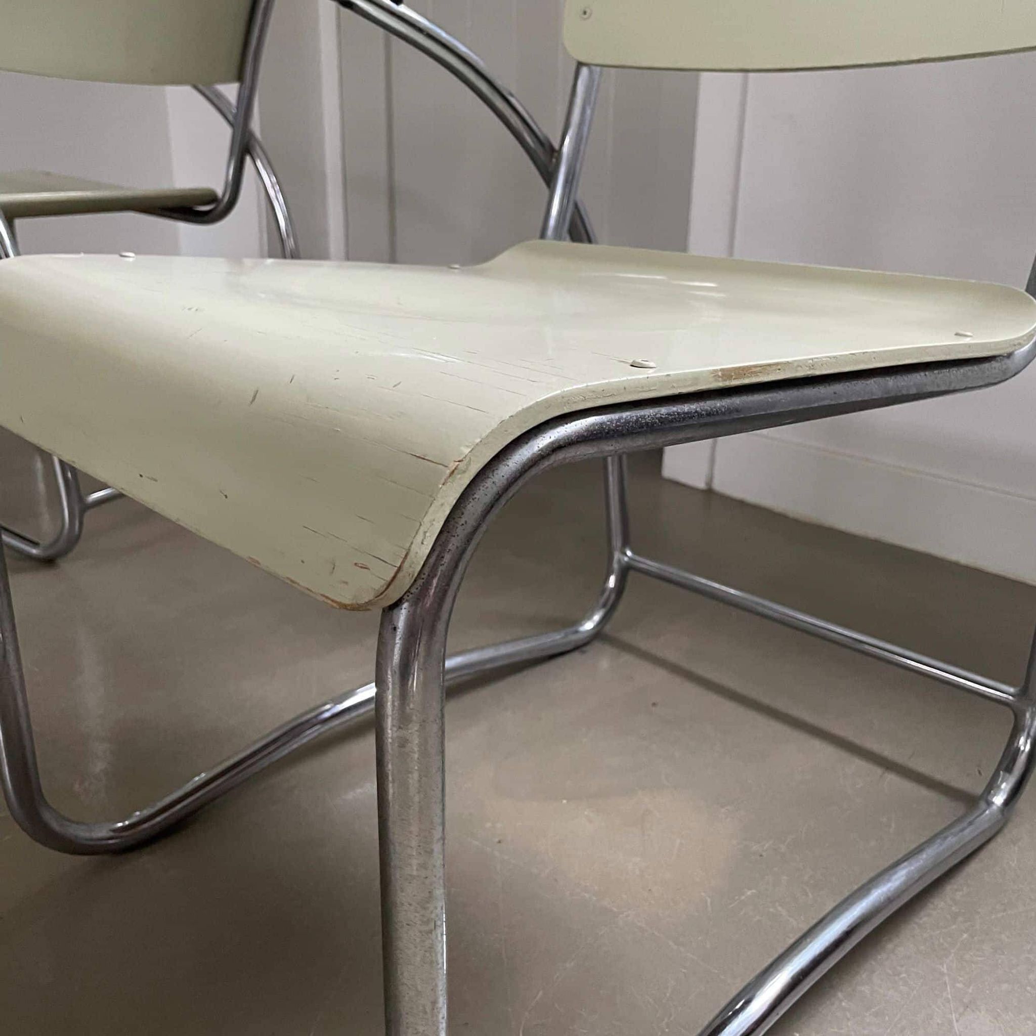 Chaises armatures de style Bauhaus, fauteuils, Auping, Pays-Bas, années 1930