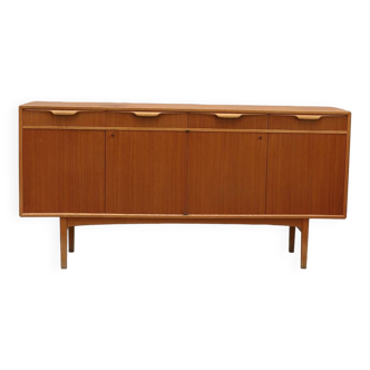 Scandinavian sideboard in teak and oak used Bertil Fridhagen for Bodafors 1960 Sweden