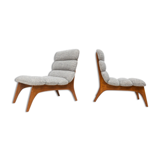 Pair of grey contemporary italian "easy chairs" in wood & boucle