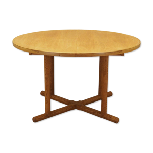 Table ronde en frêne, - design