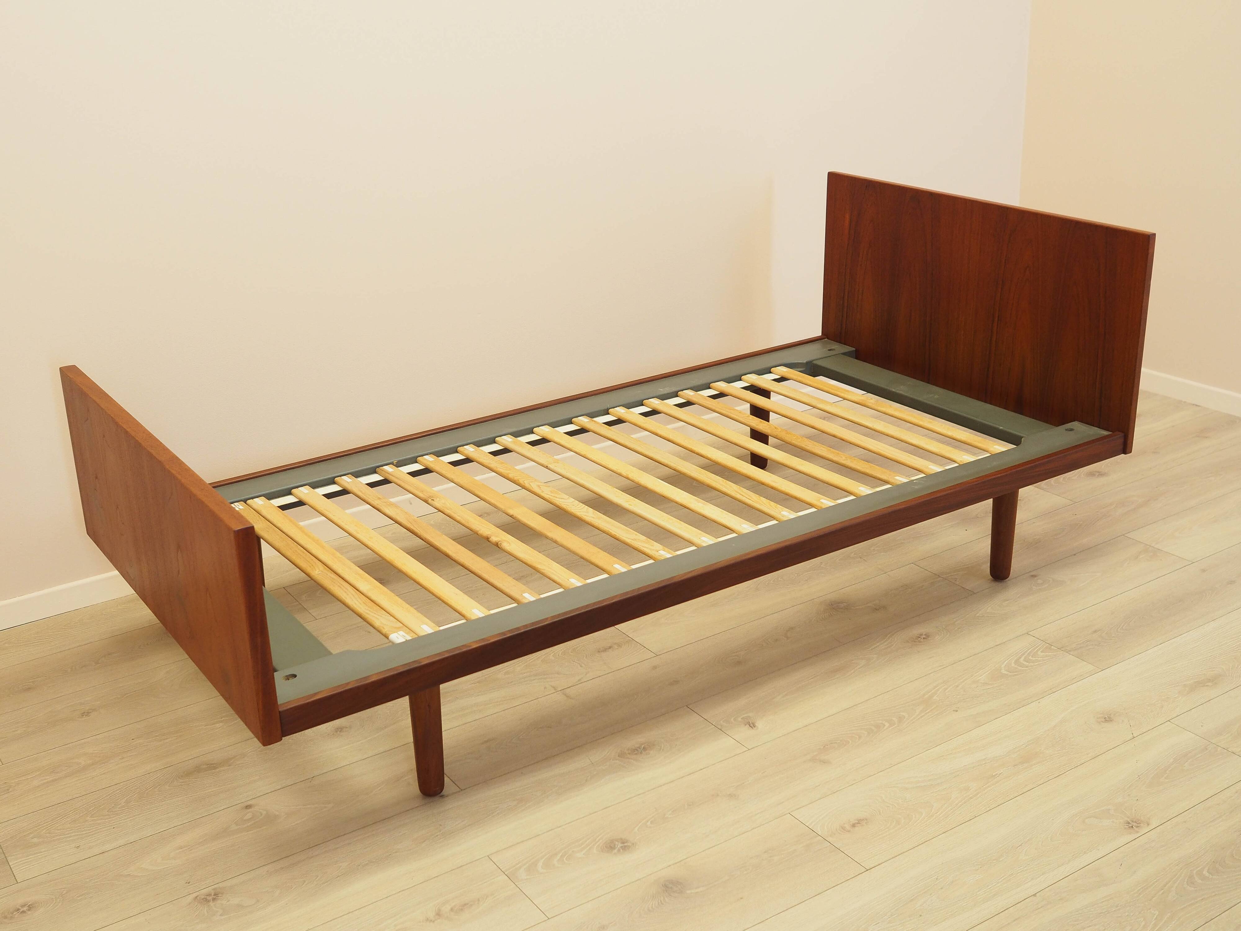 Teak bed, Danish design, 1960s, designer: Hans J. Wegner, manufacturer: Get