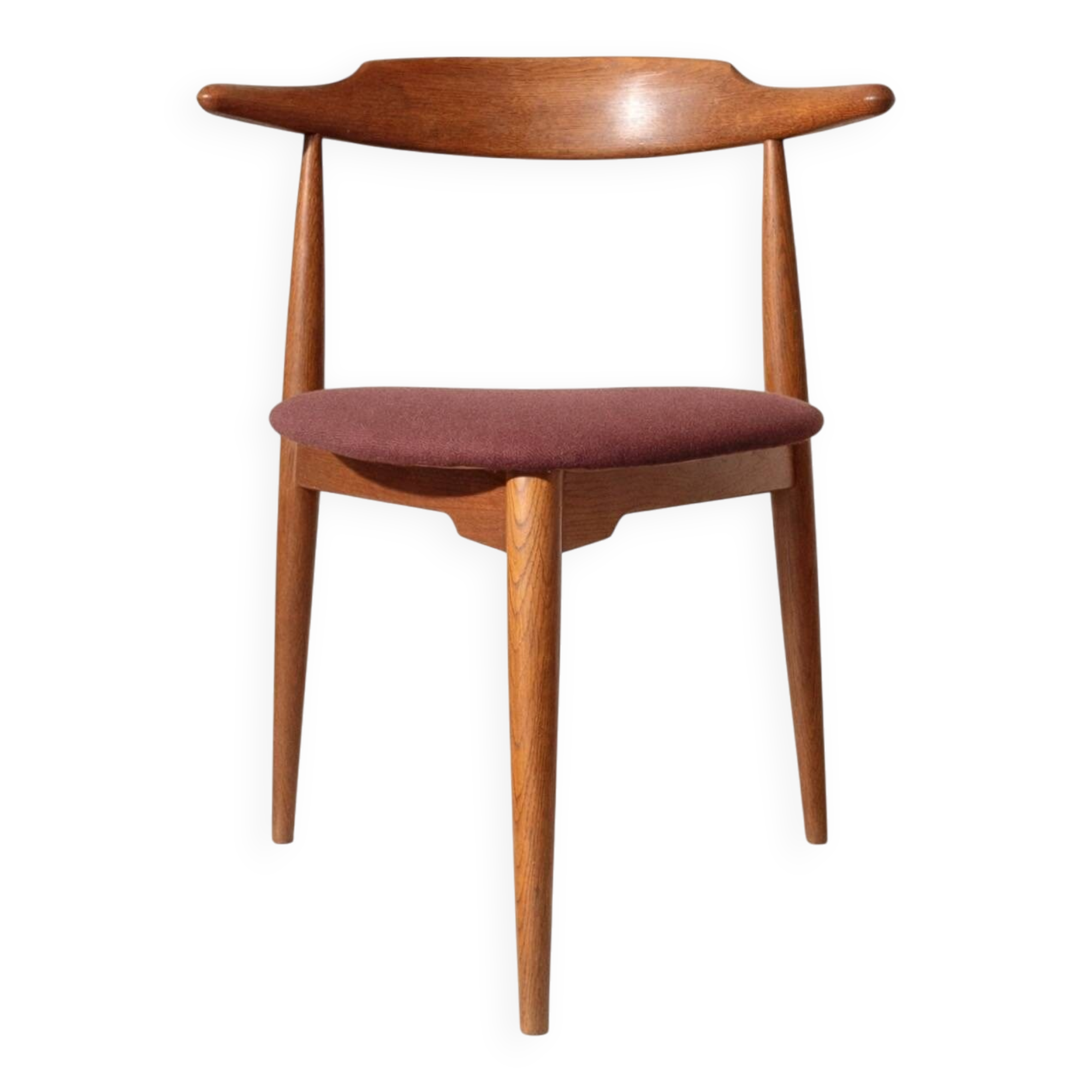 Tripod chair Heart Hans Wegner Fritz Hansen