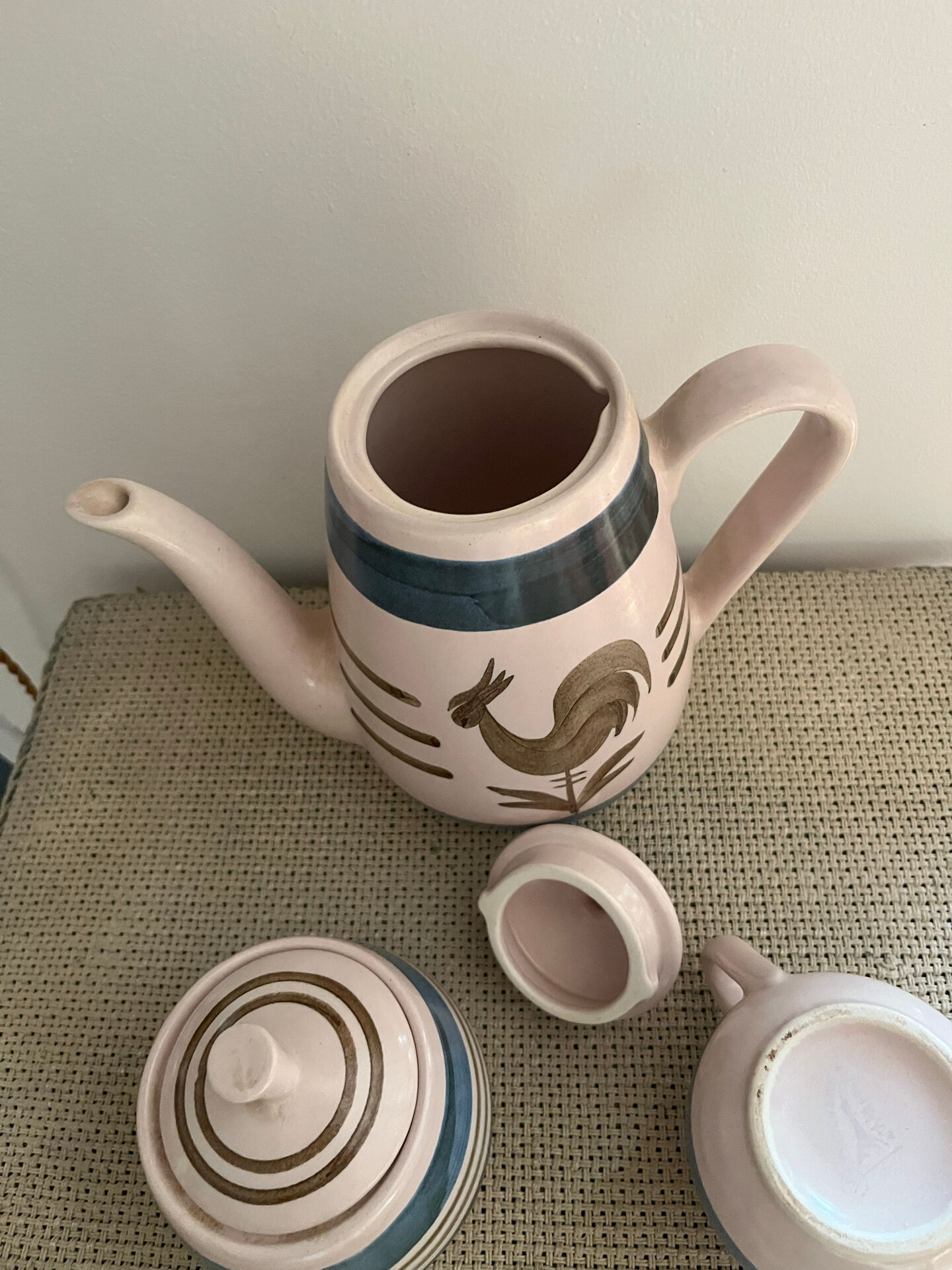 Teapot, sugar bowl, milk jug