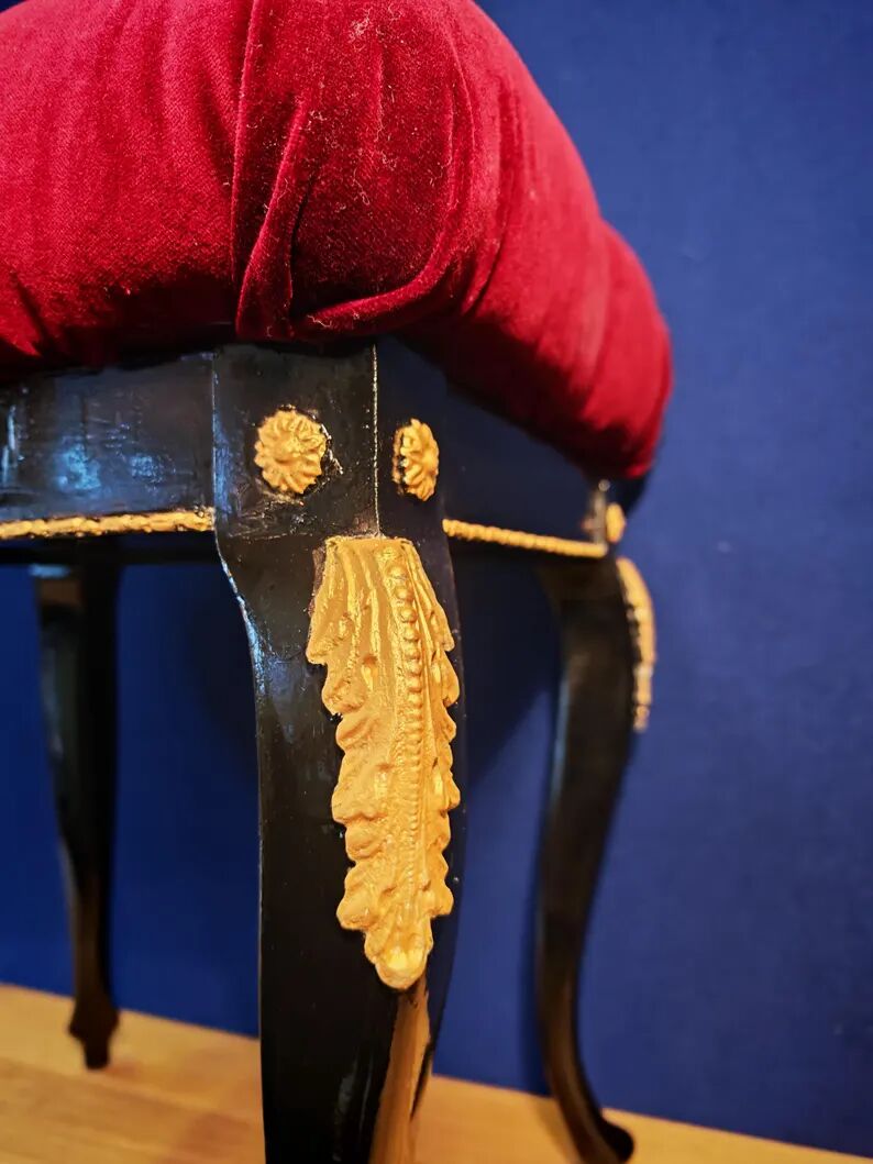 Vintage French style vanity stool