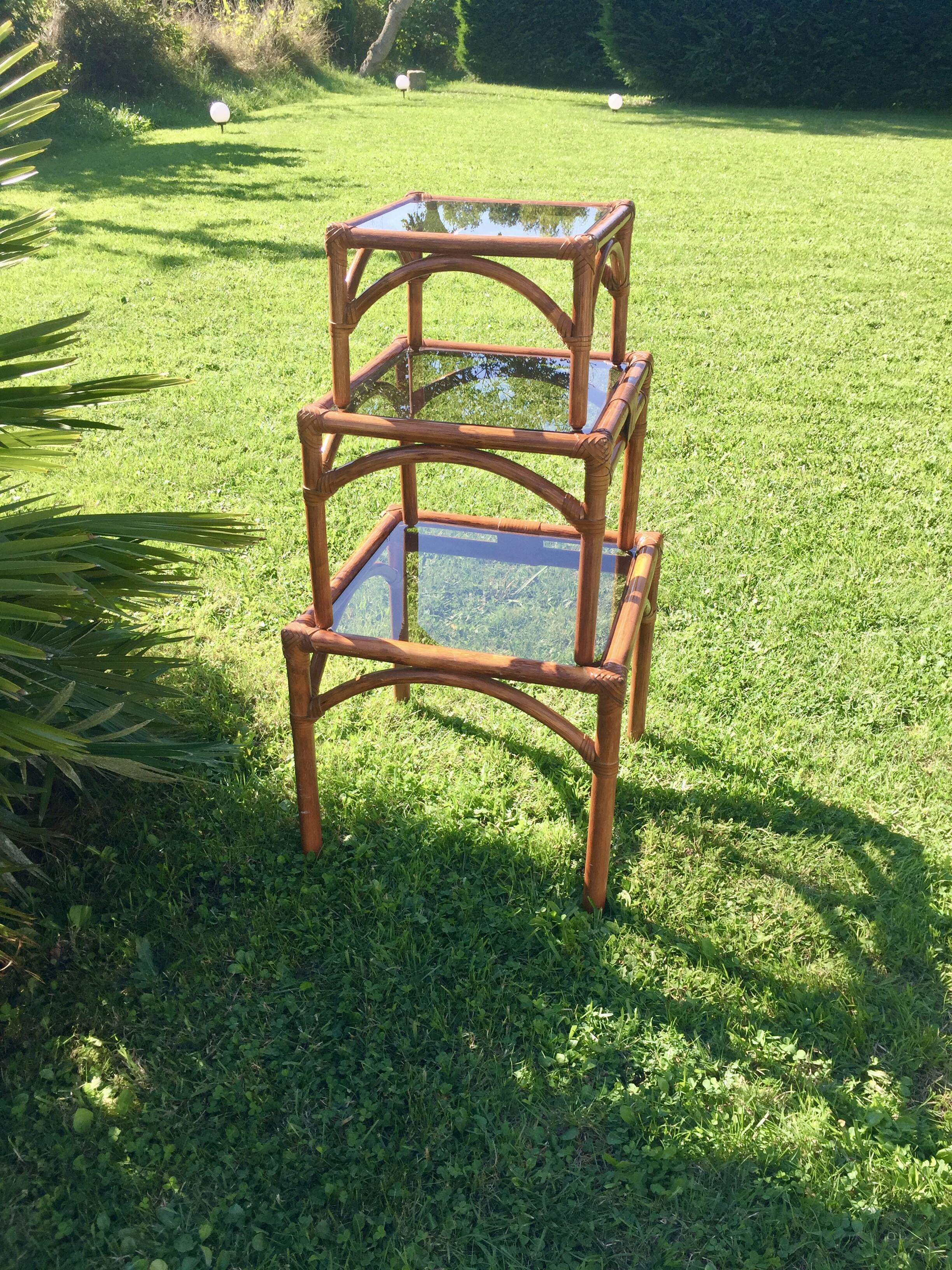 Bamboo pull-out table / leather and vintage glass