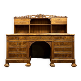 Bureau de presbytère époque Charles X en ronce de noyer vers 1820