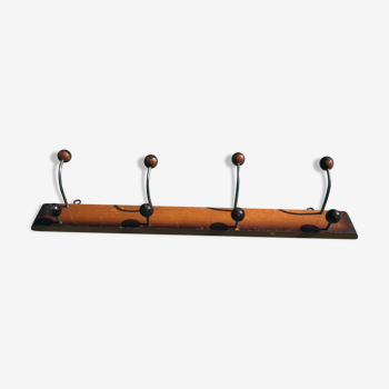 Double-patères wall-coat holder