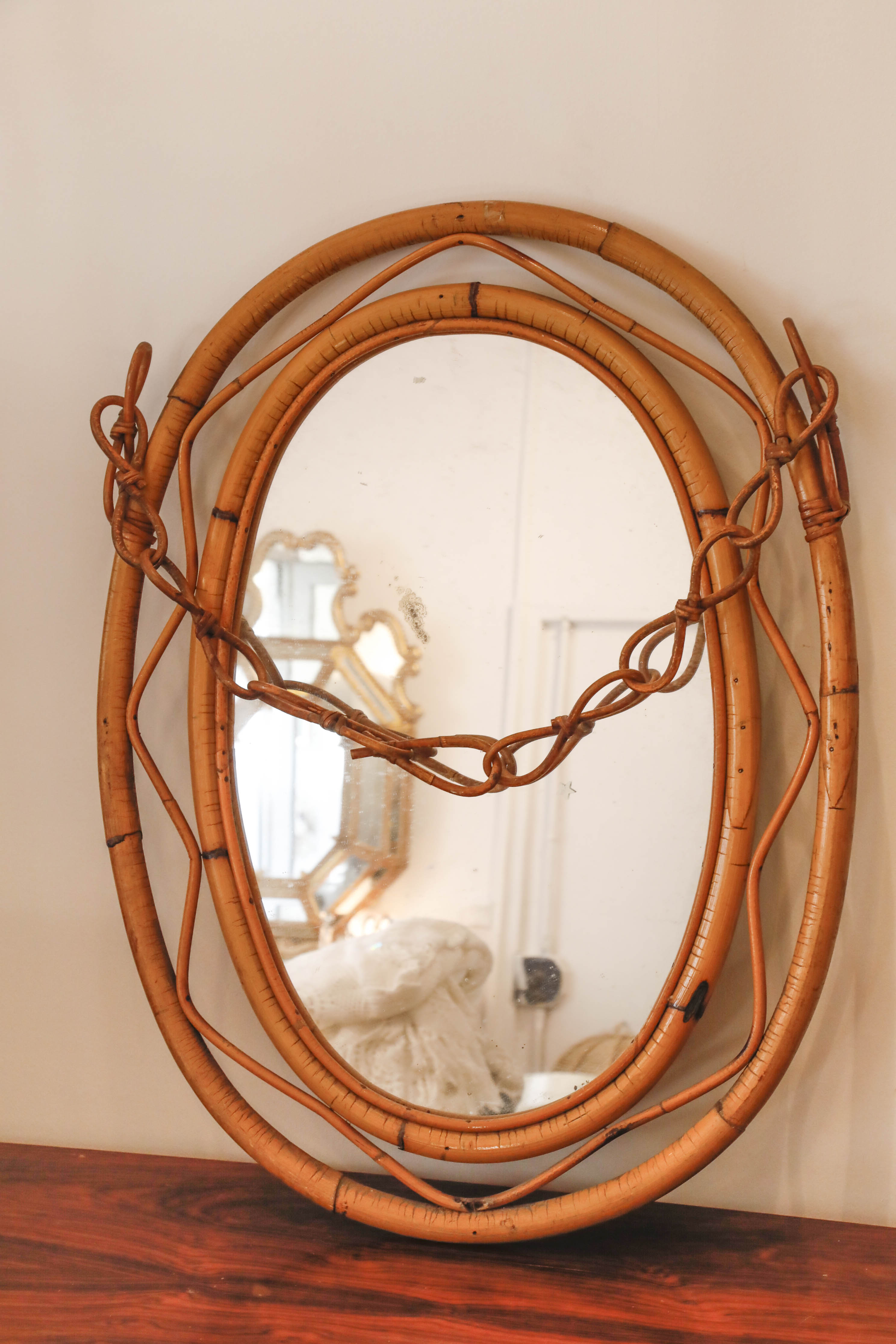 Rattan oval mirror - 73x58cm