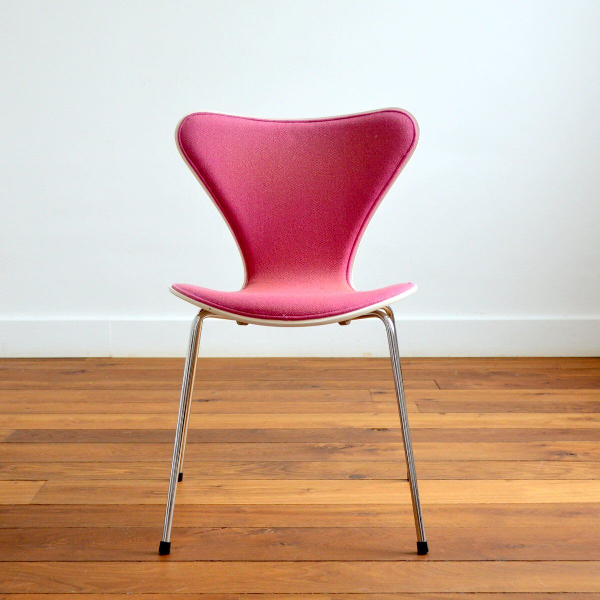 Chaise d'Arne Jacobsen pour Fritz Hansen 1991