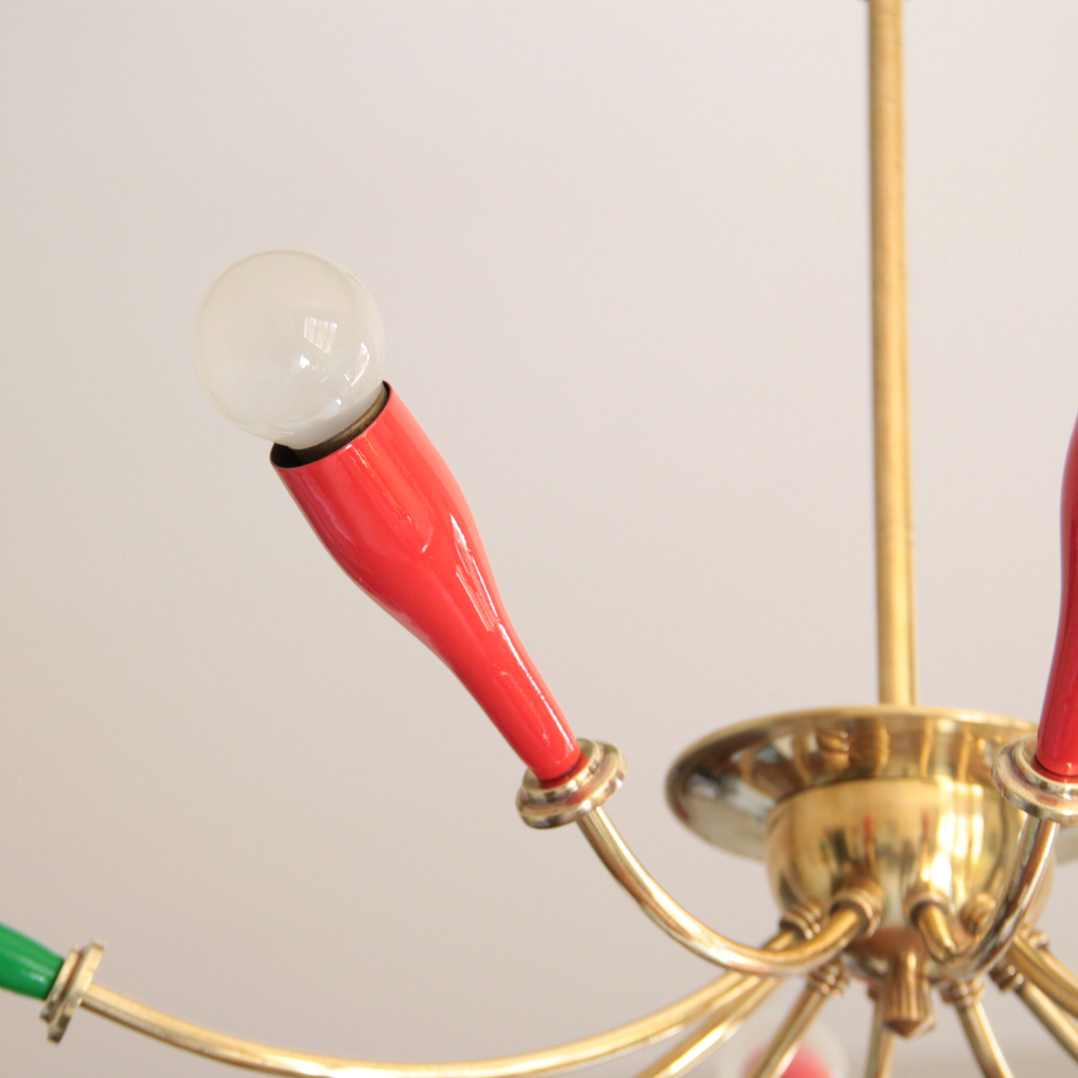 Vintage chandelier colorful brass 10 arms multicolored