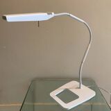 Manade desk lamp
