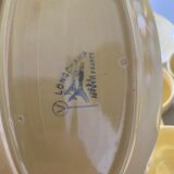 Longchamps cups and dishes