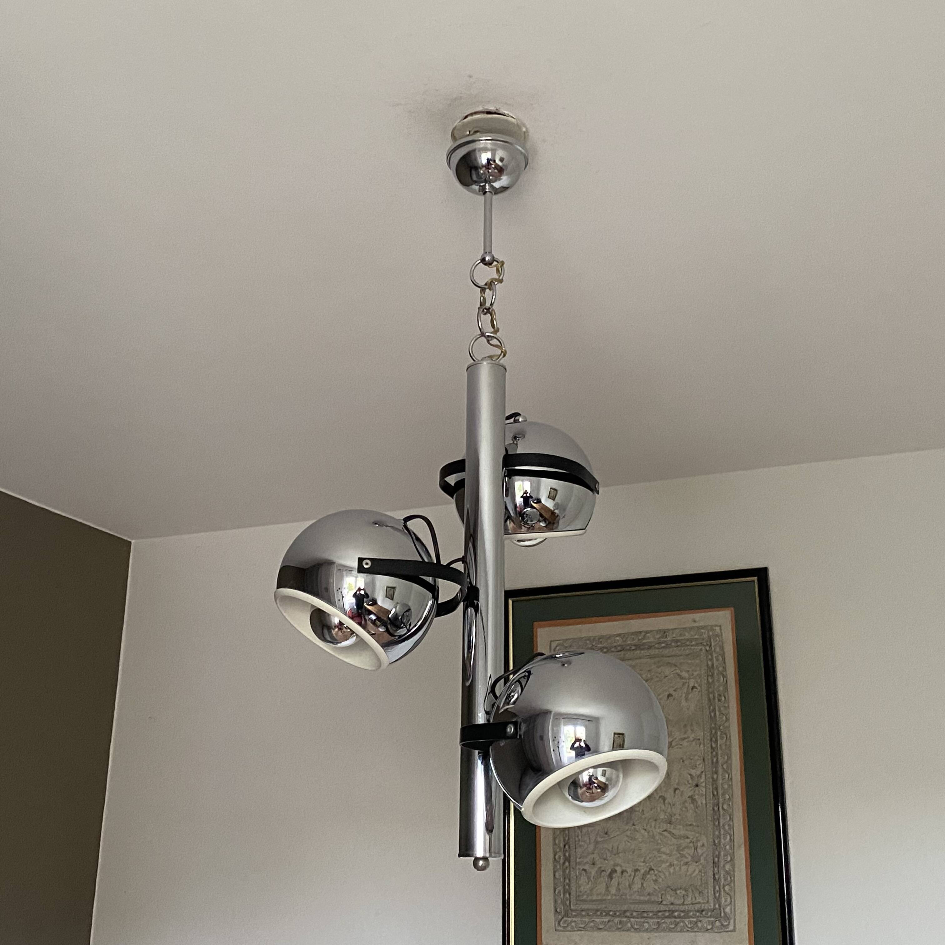 Eye Ball 3 globe pendant light. 1970. Space age.