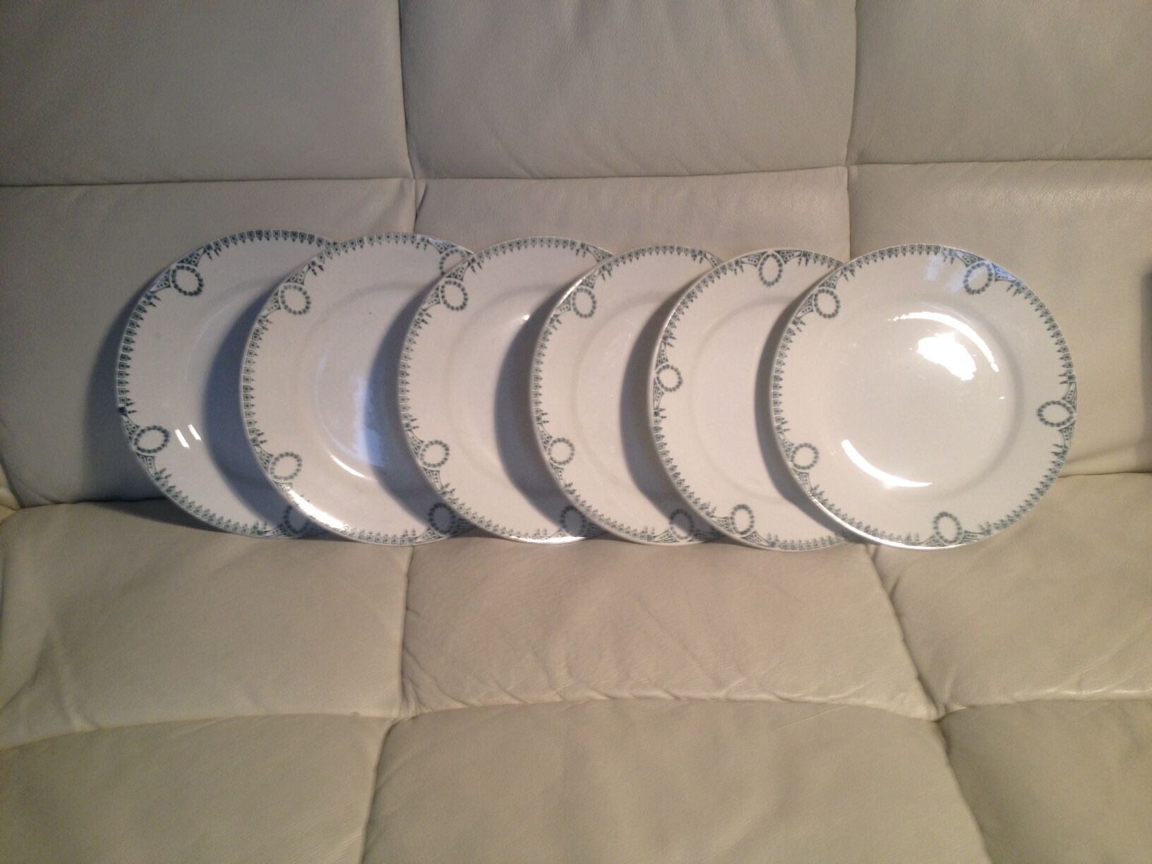 Lot 6 plates flat new factories saint amand