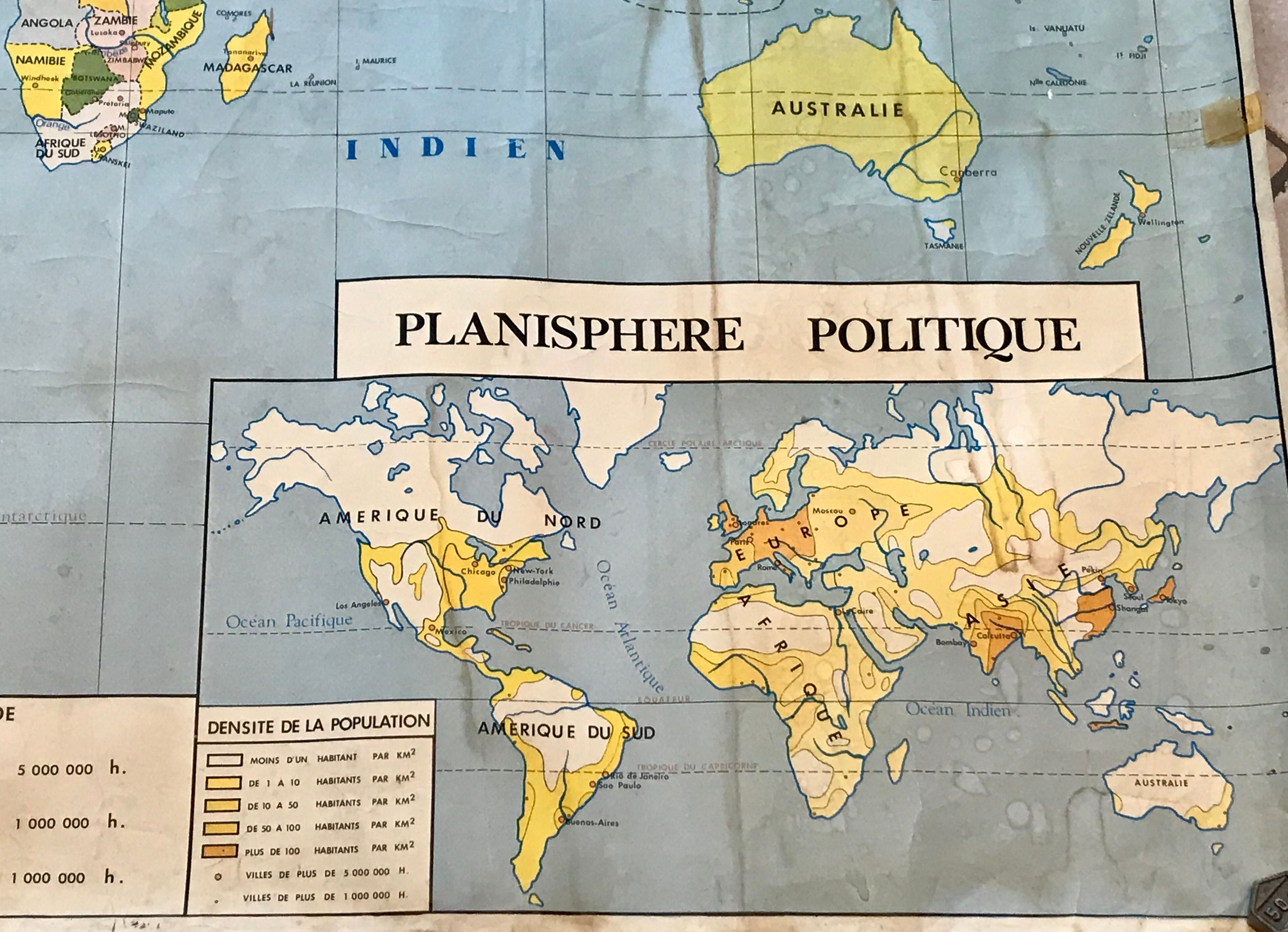 School map of the world / political and physical planisphere 60s