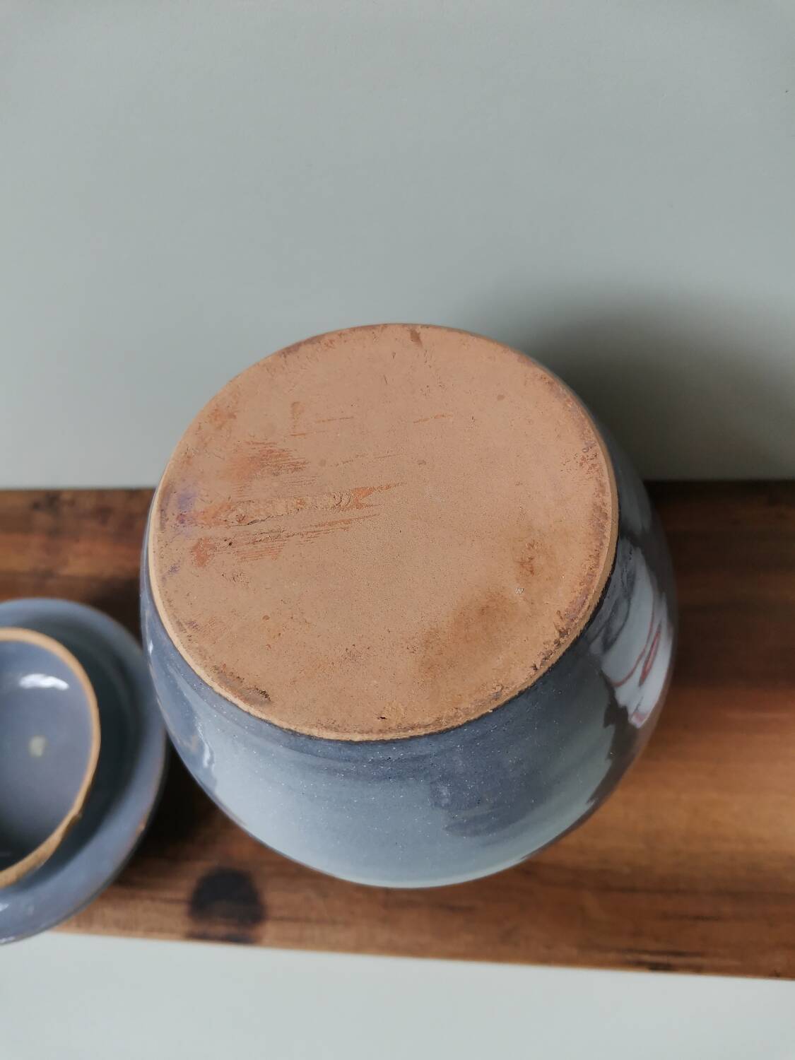 Vintage blue ceramic garlic box pot with cherry