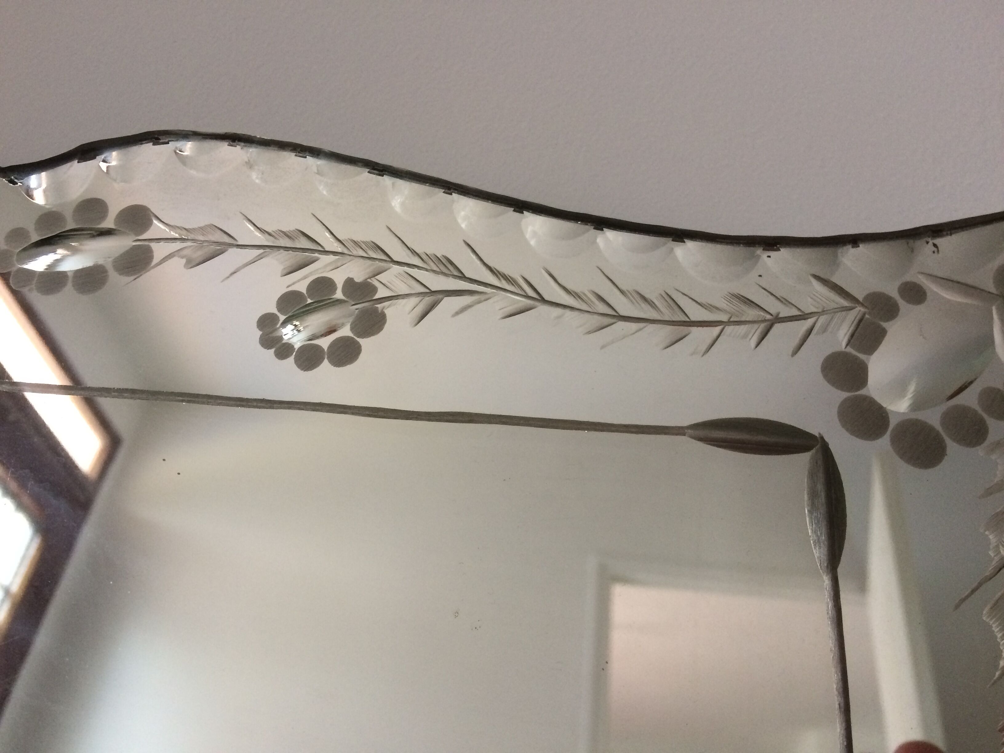 59x75cm Venetian mirror