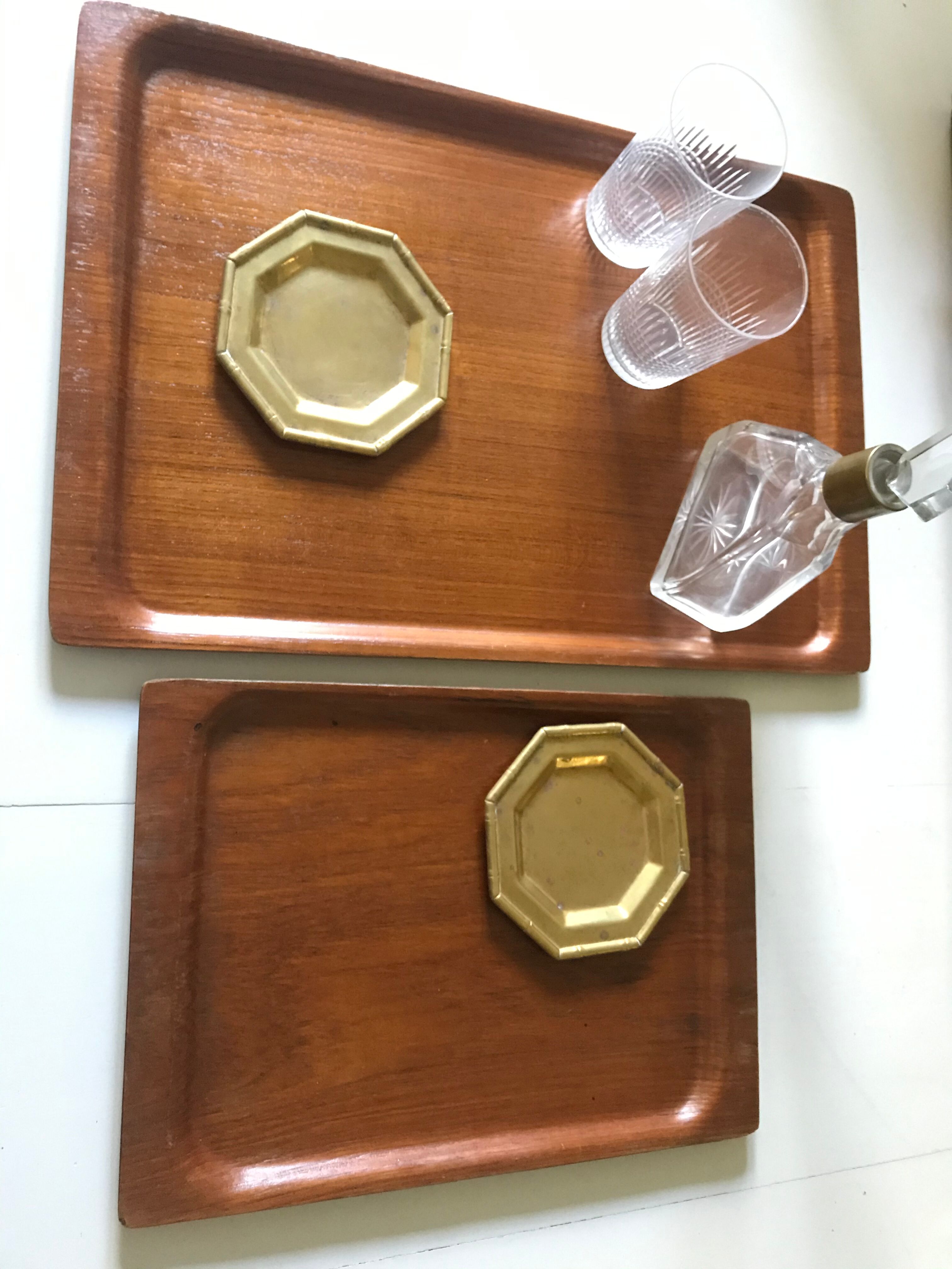 Pair of brass pockets