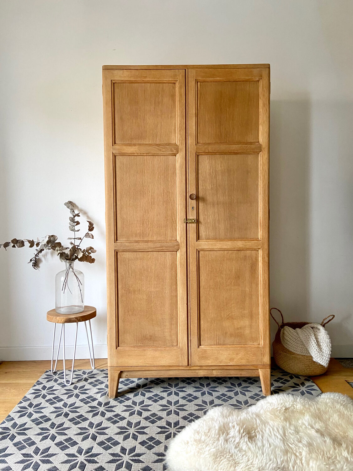 Vintage English wardrobe Shapland and Petter 1950 - 1960