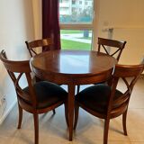 Table à manger avec 4 chaise