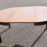 Scandinavian roundtable